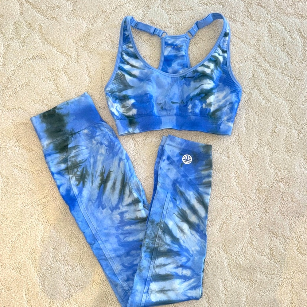 Tory Sport XS seamless leggings and sports bra